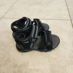 Hurley Black Kids Sandals with White Stitching